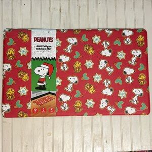 Peanuts: Anti Fatigue kitchen mat